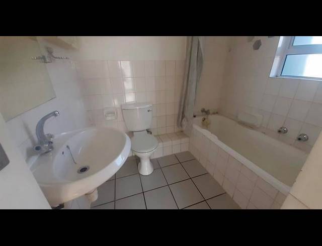1 BEDROOM PROPERTY TO RENT IN GLENHAZEL